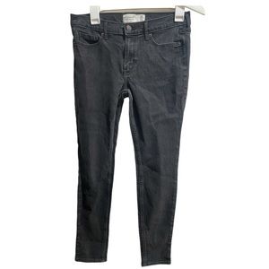 Abercrombie & Fitch Black Super Skinny‎ Jeans size 28/6s